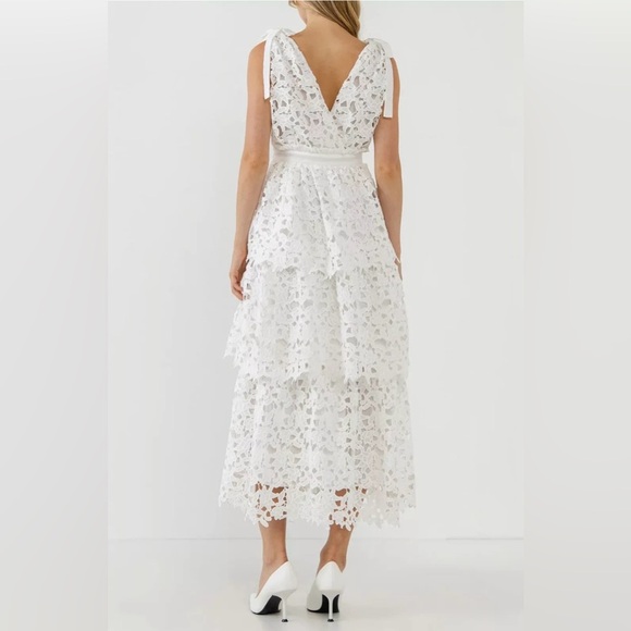 Endless Rose White Lace Midi Tiered Dress Size Large L NWOT Revolve - Picture 3 of 9